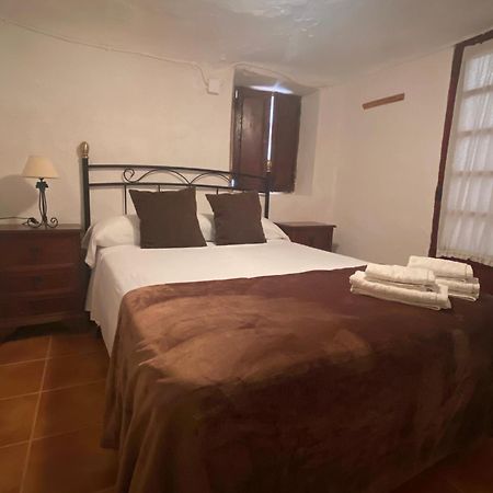 La Cueva Delola Apartment Alcala del Jucar Exterior foto