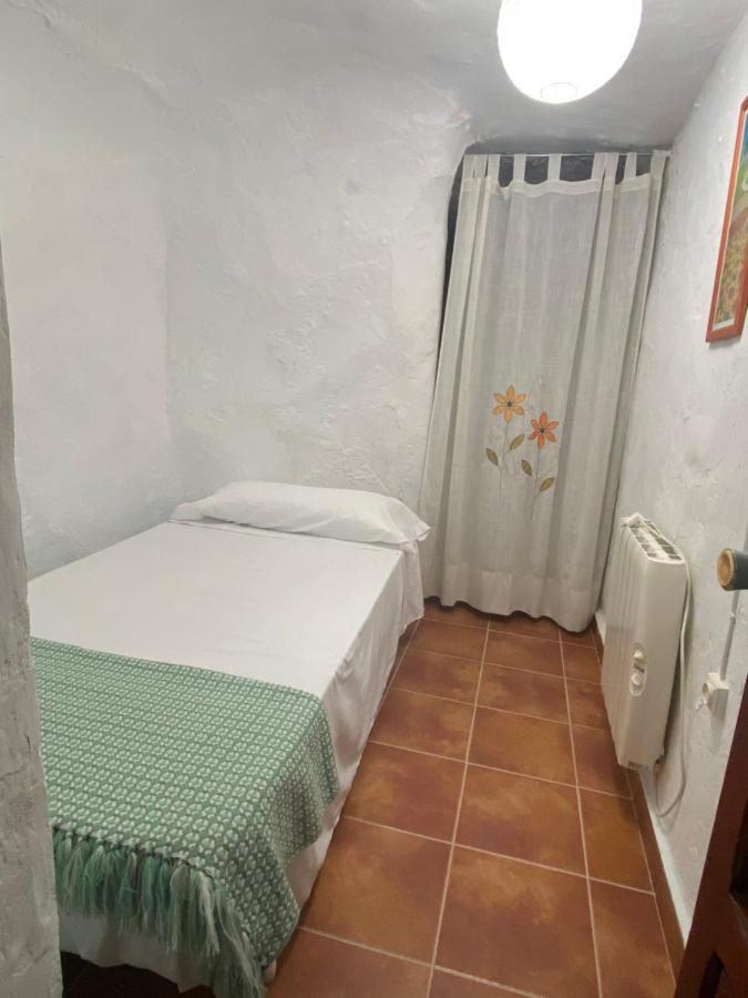 La Cueva Delola Apartment Alcala del Jucar Exterior foto