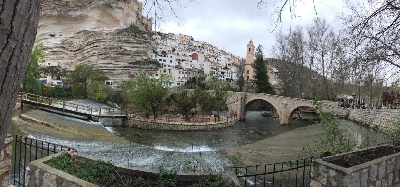 La Cueva Delola Apartment Alcala del Jucar Exterior foto